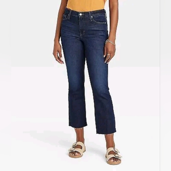 *High-Rise Ankle Bootcut Cropped Jeans - Universal Thread Size 18L - Picture 7 of 9